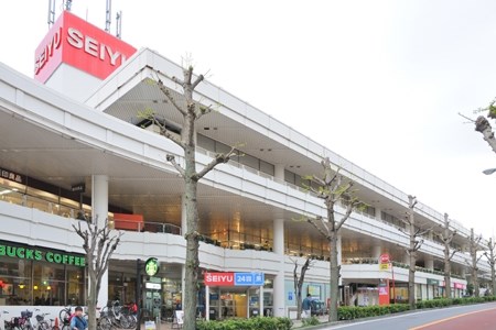 アーバンコート二俣川A棟 スーパー：西友 二俣川店　290m