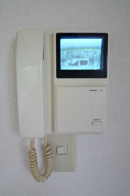 ピュアハイツ 安心のTVインターホン