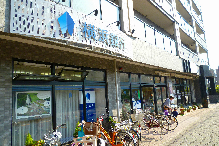 リベルテ代官 銀行：横浜銀行　桜ケ丘支店　1200m