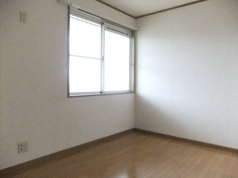 EIKOH CRECENT 日当たり良好
