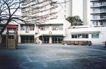 エミネンス湘南Ⅵ 幼稚園：鎌倉みどり幼稚園　630m