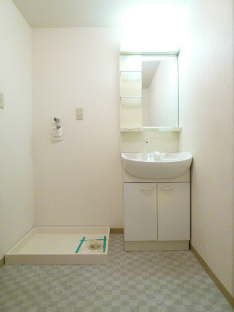 Yビル 洗面所広いです！