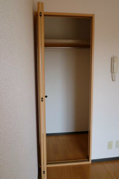 ガーデンフラットⅠ クローゼット付きです