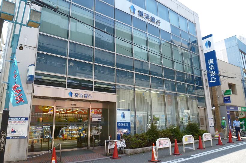 ガーデンフラットⅠ 銀行：横浜銀行・みずほ・りそな銀行　600m