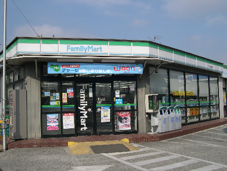 エスポワール昭和Ⅱ コンビ二：ファミリーマートＭＧ川崎昭和店　220m
