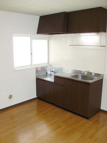 カーサおりも壱番館 明るいキッチン