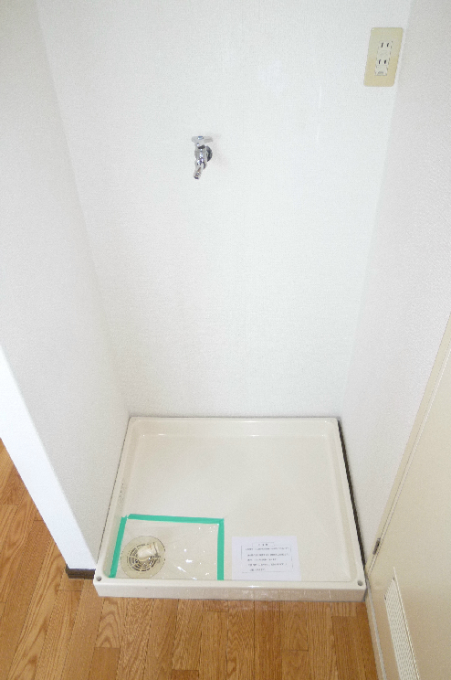 プロビデンスハイムＢ 洗濯機置場