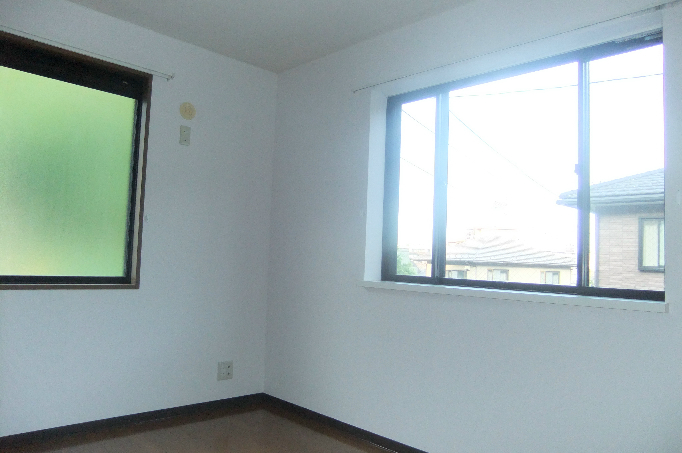 Wald Haus 窓が多く陽あたりの良い物件