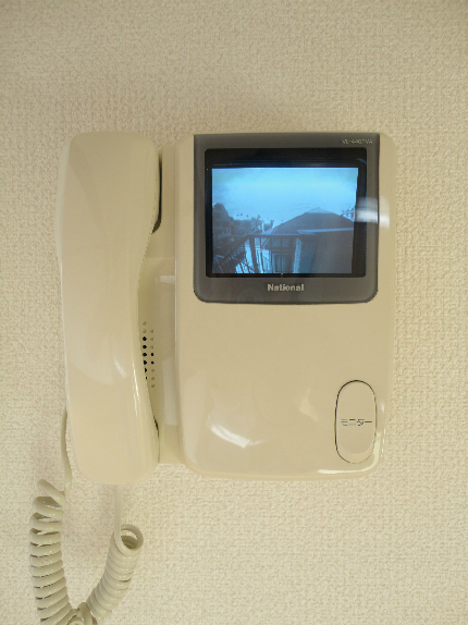ジュネス岩井 TVインターホンで夜でも安心