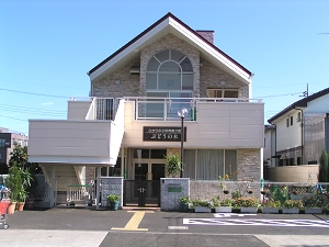 M＆E Court 幼稚園：ひかりの子保育園 分園ぶどうの木　400m