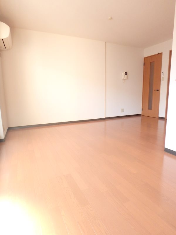 コーポ小杉 広々ＬＤＫ