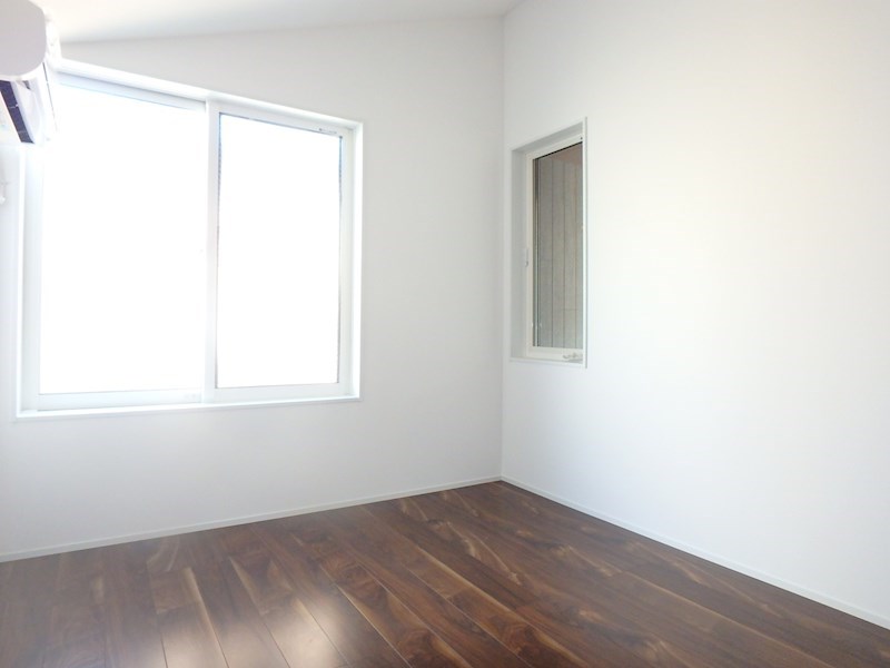 アルテア元町 ゆったりくつろげそうな寝室。