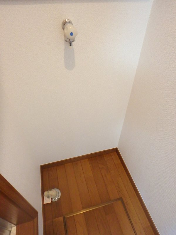 クレスト大倉山 室内洗濯機置場ございます
