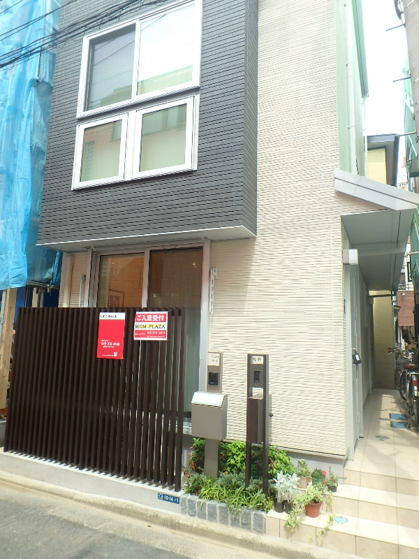 ソレイユ新城 設備充実の新築！