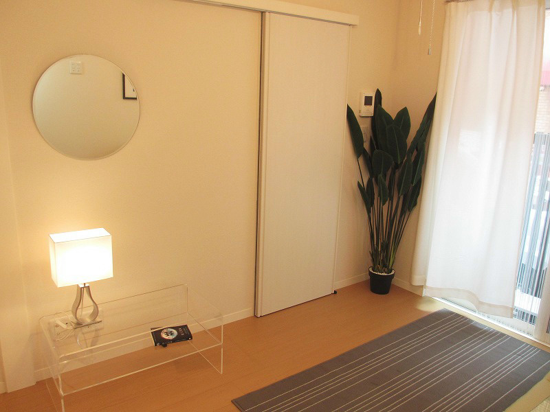 ソレイユ新城 落ち着いた室内！※家具はイメージです。