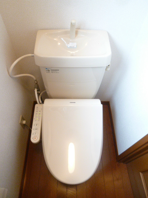 ブルーム なんと新品ウォシュレット設置済！
